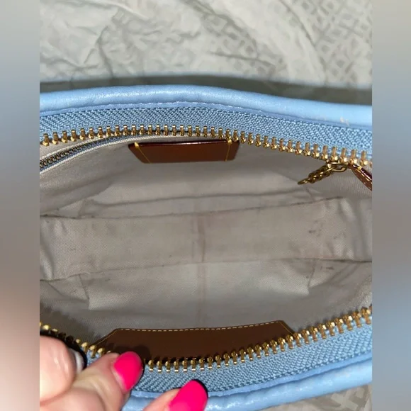 HTF color Like new Coach Ergo Blue Leather Shoulder Bag